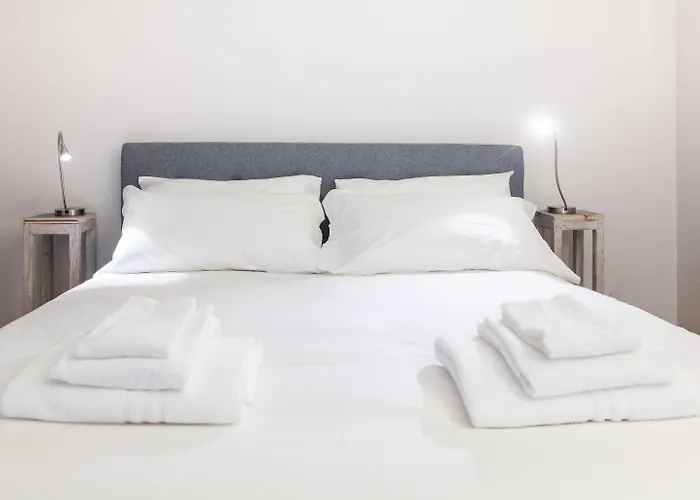 Easyhomes - Spiga アパート *