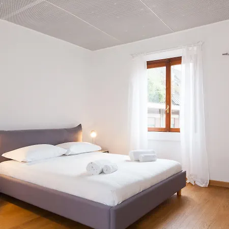 公寓 易家 - 斯皮佳套房公寓 *