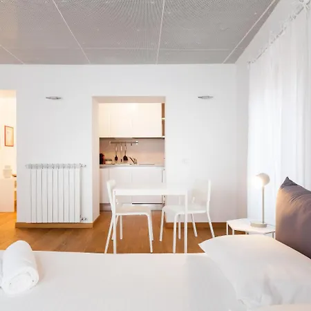 易家 - 斯皮佳套房公寓 公寓