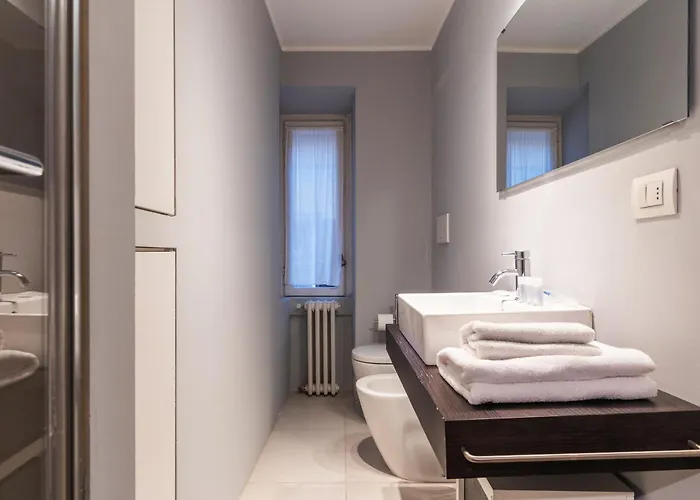Easyhomes - Spiga * Milánó