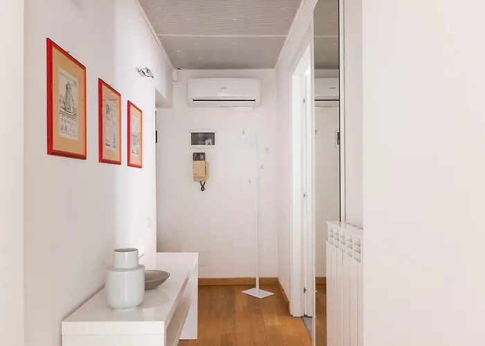 Easyhomes - Spiga * Milánó