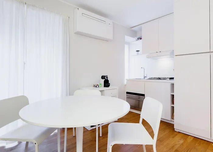 Easyhomes - Spiga Apartman *