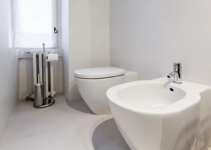 Easyhomes - Spiga * Milánó