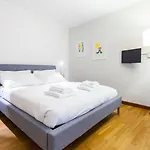 Easyhomes - Spiga * Milán