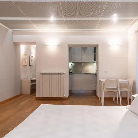 Easyhomes - Spiga Apartamento *